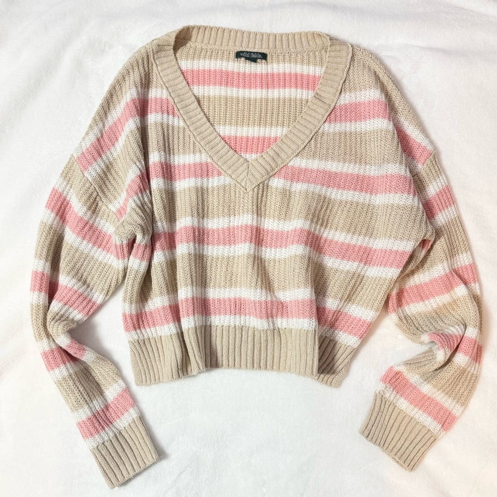 Wild Fable Tan Pink Stripe V Neck Sweater - Size: Medium